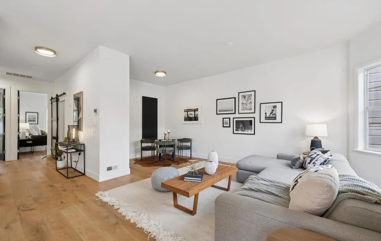 160 Julian Street No. 3 4