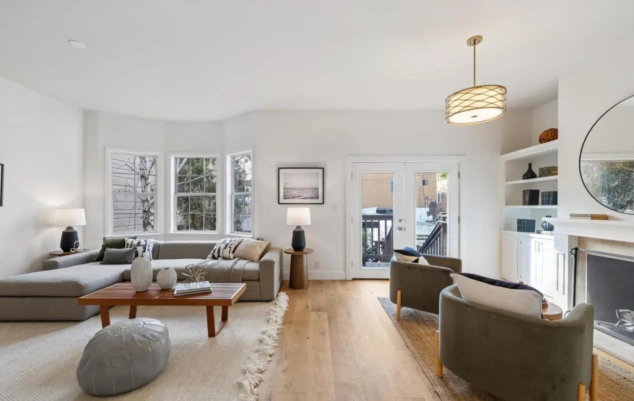 160 Julian Street No. 3 2