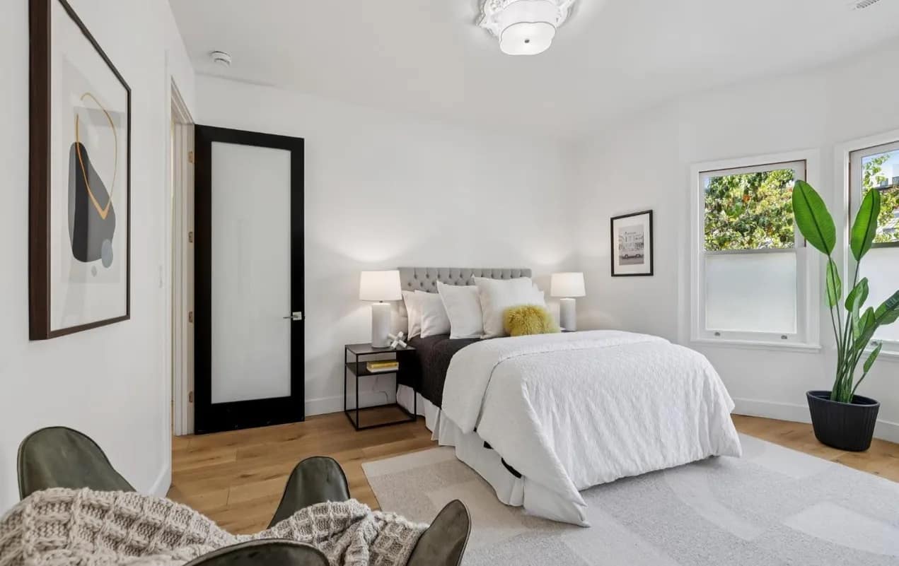 160 Julian Street No. 3 7