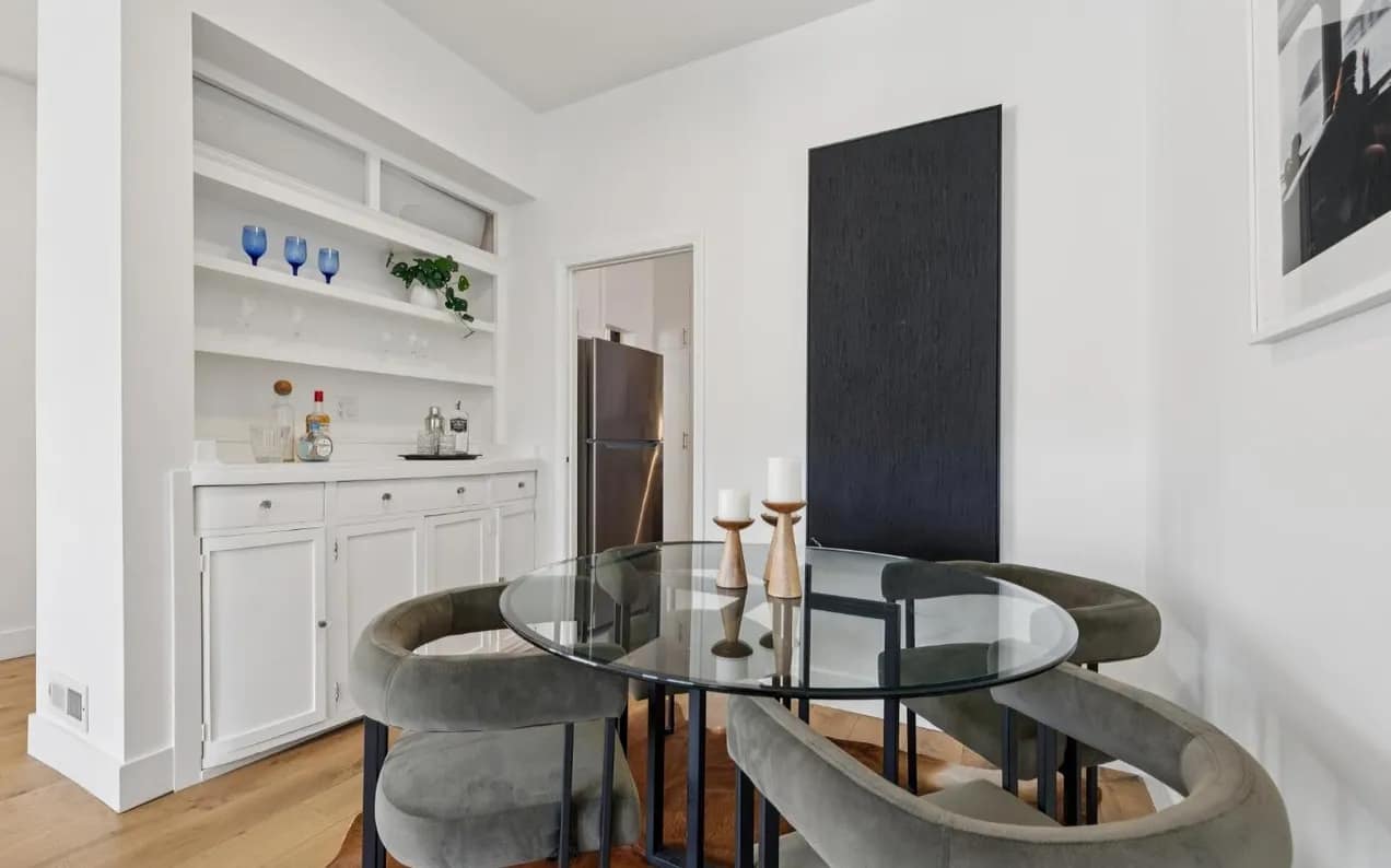 160 Julian Street No. 3 9