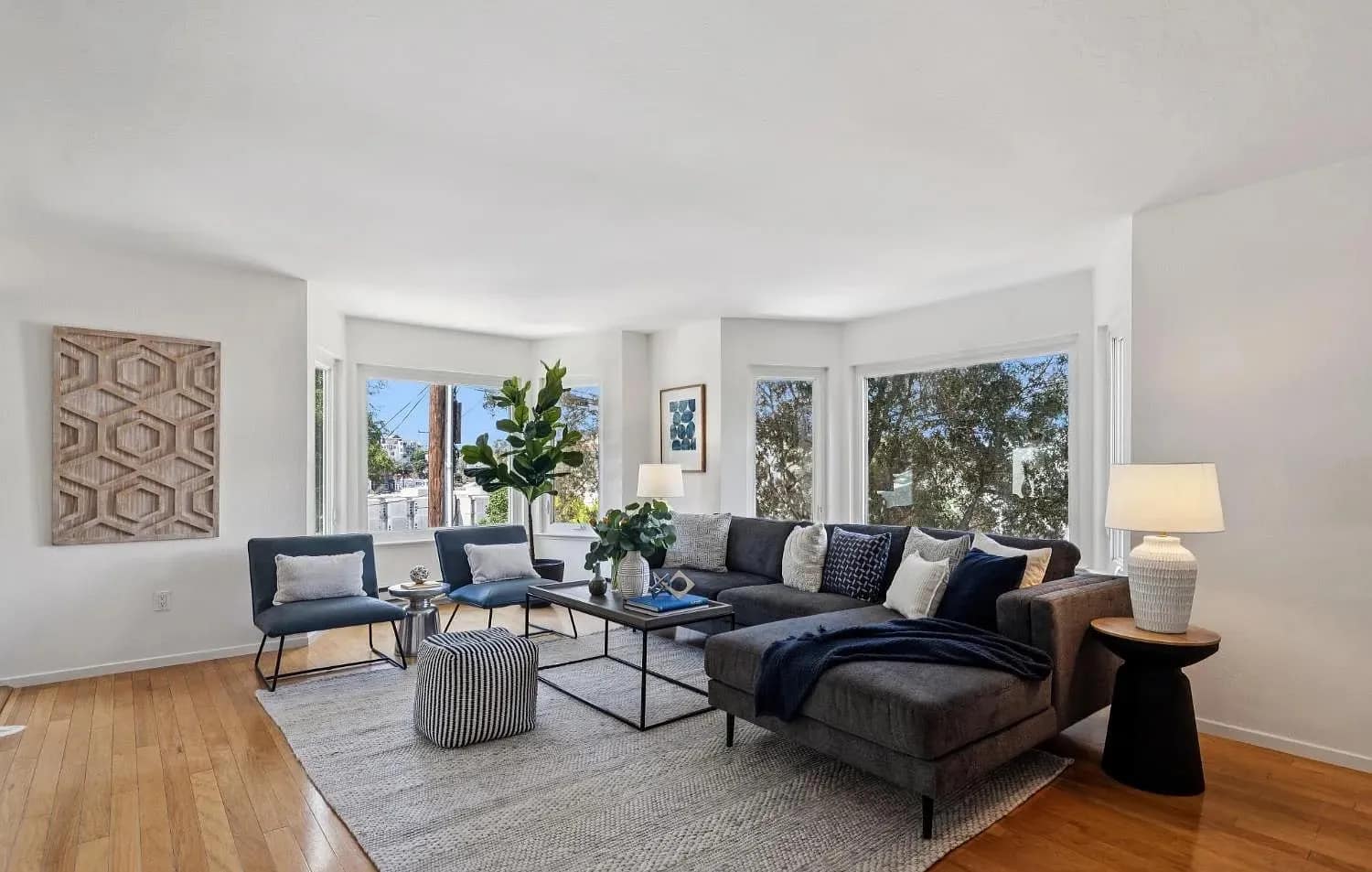 740fa12780a440b87e129fbabd0e83c8-uncropped_scaled_within_1536_1152