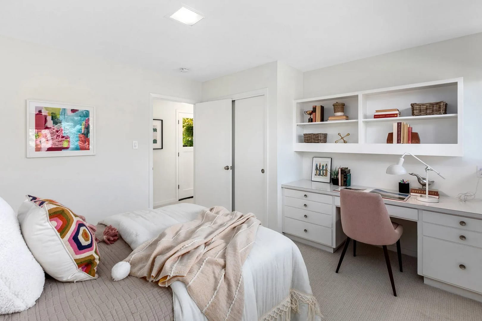 406 Belmont15